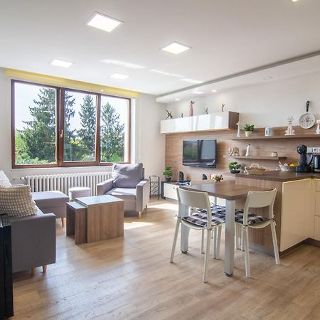 Apartman U Nas Doma Břeclav Exteriör bild