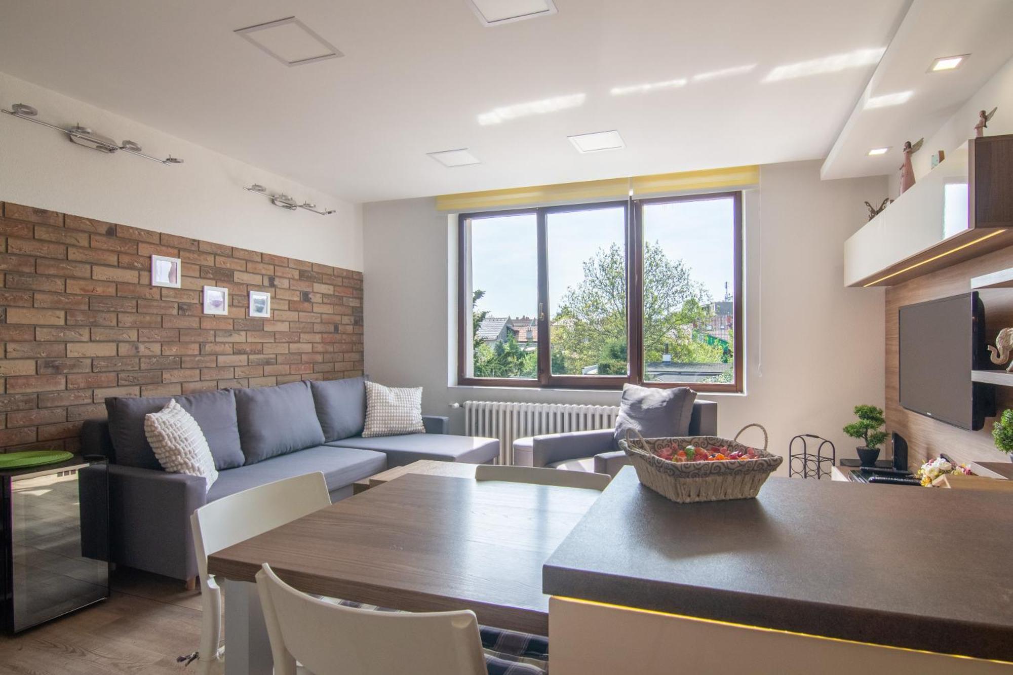 Apartman U Nas Doma Břeclav Exteriör bild